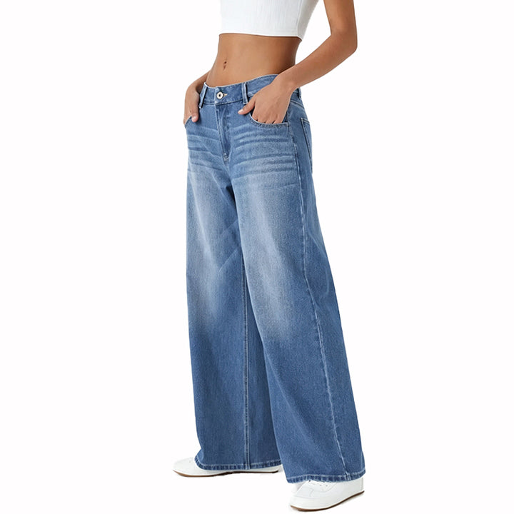Relaxed Fit Wide Leg Jeans
