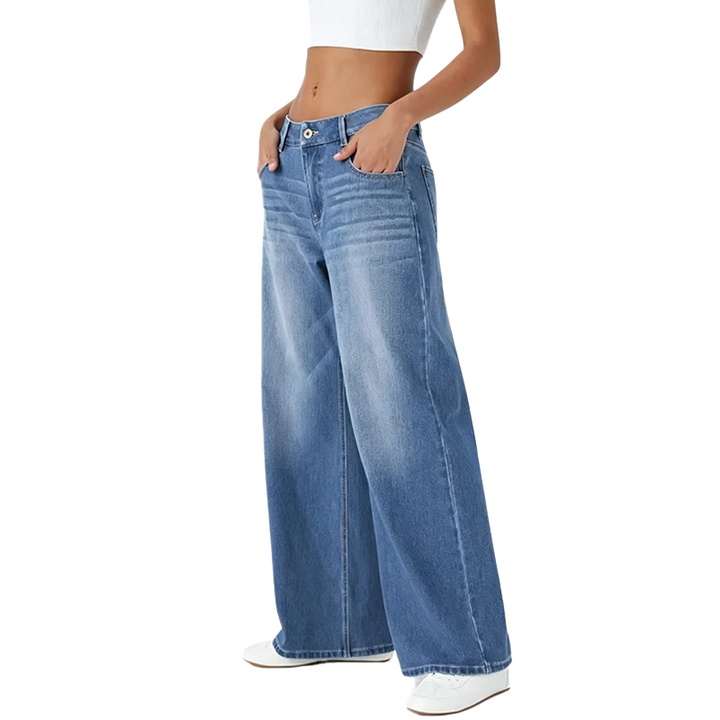 Relaxed Fit Wide Leg Jeans