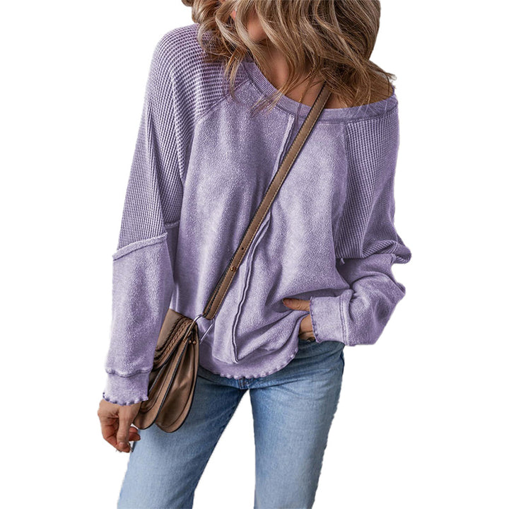Relaxed Reverse-Seam Pullover
