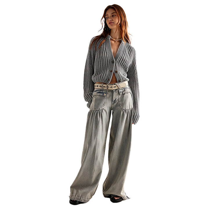 Wide Leg Cargo Jeans