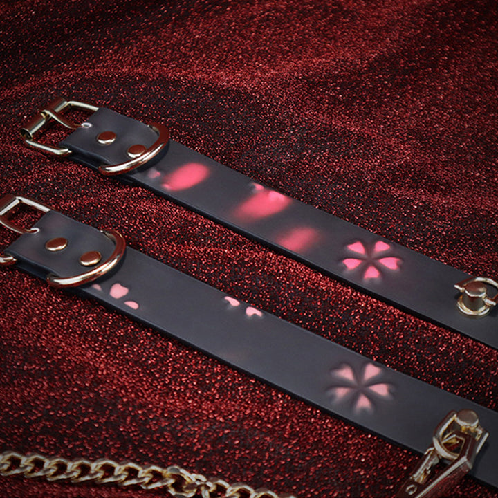Temperature Reactive Sakura Collar