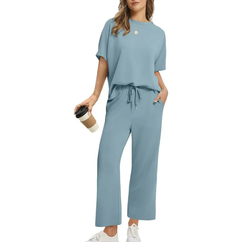 Soft Minimal Lounge Set