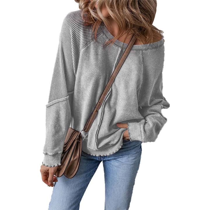 Relaxed Reverse-Seam Pullover