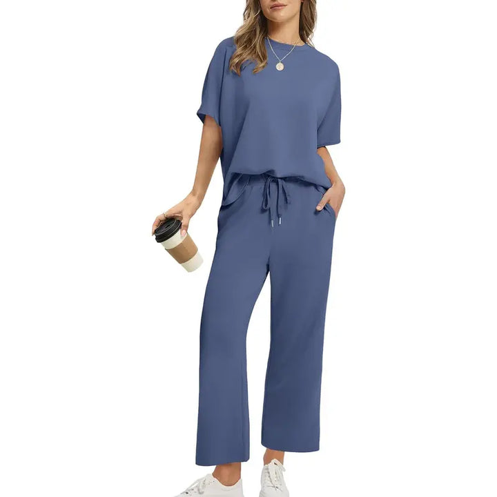 Soft Minimal Lounge Set