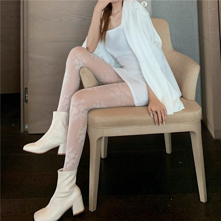 Vintage Rose Pattern Sheer Tights – Floral Jacquard Pantyhose for Women
