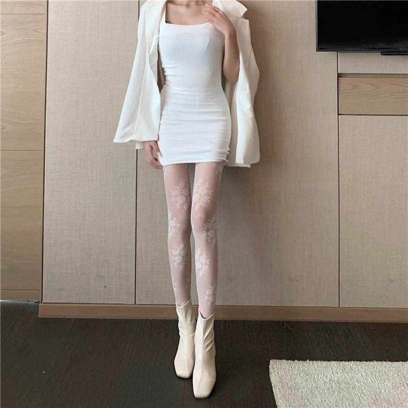 Vintage Rose Pattern Sheer Tights – Floral Jacquard Pantyhose for Women