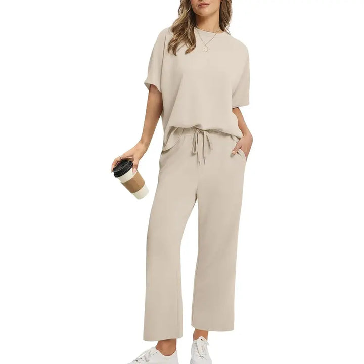 Soft Minimal Lounge Set